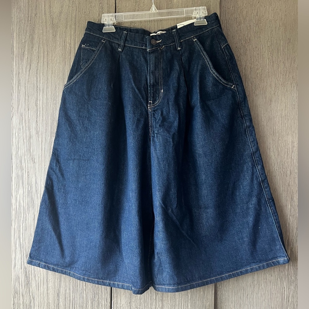 We The Free curvy Antonia crop Indigo Denim Shorts with Brown Leather Patch - Picture 8 of 10
